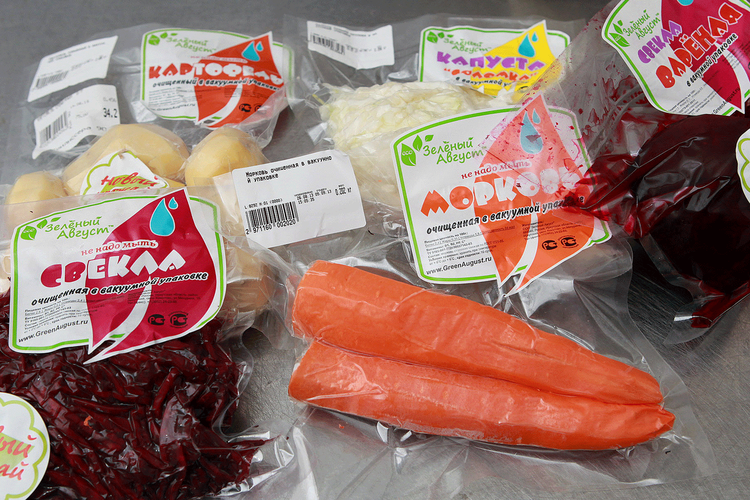 Хранение моркови в пакетах (полиэтиленовых, вакуумных, вместе со свеклой, мытую и т.д.): можно ли и как хранить?